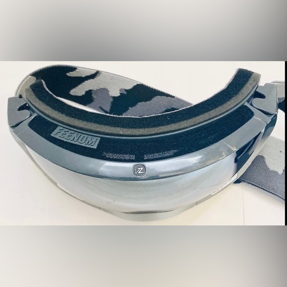 VON ZIPPER FEENOM SKI/SNOWBOARDING GOGGLES CAMOUFLAGE EXCELLENT CONDITION!! - Picture 4 of 6